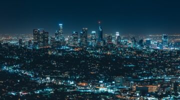 Moderní inspirace pro útulnou ložnici: Nápady na zařízení a dekoraci