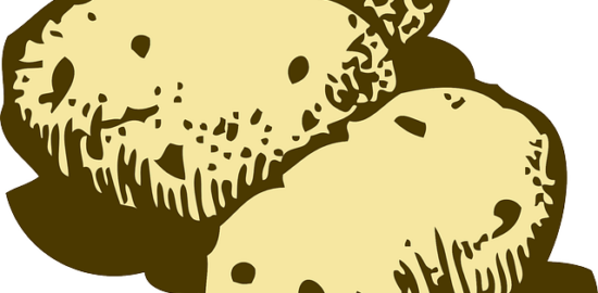 Jak udělat vařené brambory s hlávkovým salátem