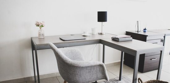 Vytvořte si doma vlastní bylinný čaj: průvodce krok za krokem