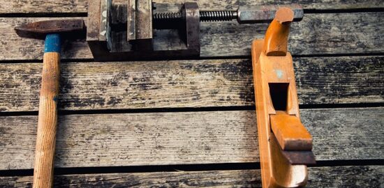 Základní nástroje pro každého domácího kutila: kompletní průvodce