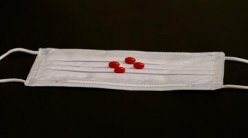 Prevence a léčba nachlazení: Informative článek o symptomech, prevenci a léčbě nachlazení