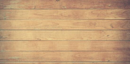 Jak si doma vyrobit dřevěnou poličku