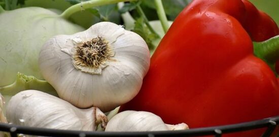 Jak si vyrobit stolní organizér z dřeva