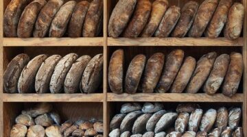 Jak udělat domácí chleba: příprava těsta a pečení