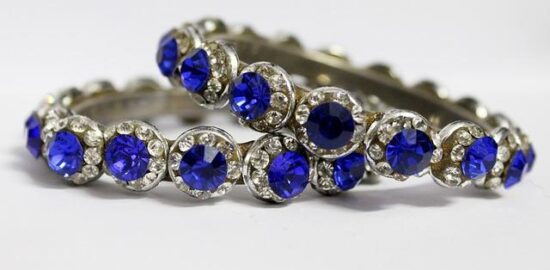 Jak udělat vlastní náramky: kreativní návody pro úplné začátečníky