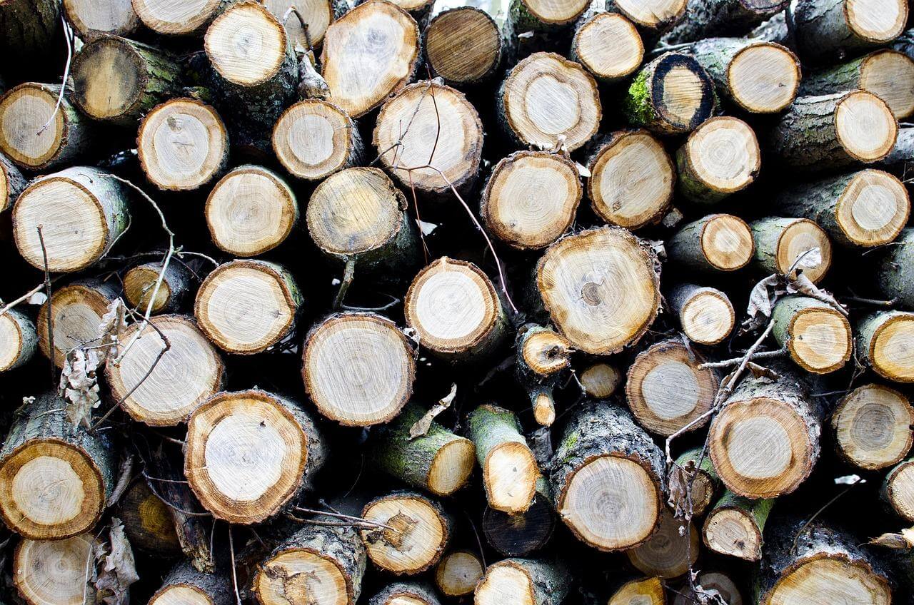 Nábytek pro malé byty: Jak ušetřit prostor?